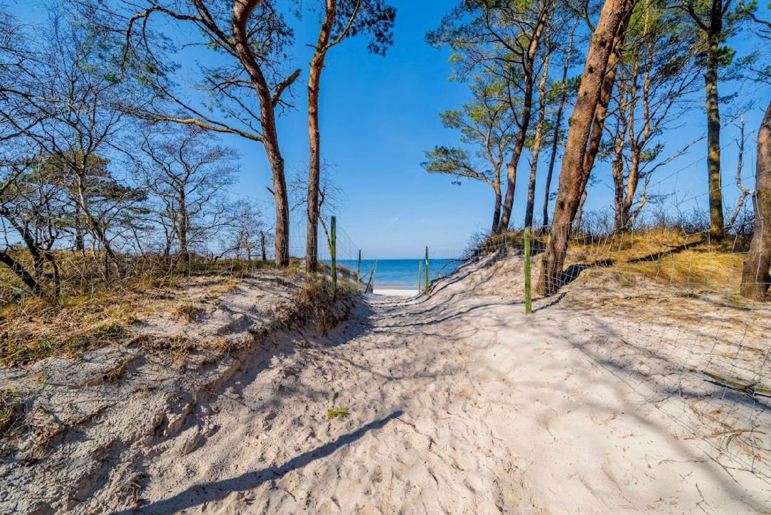 Apartament Przy Wydmie Grzybowo  Buitenkant foto